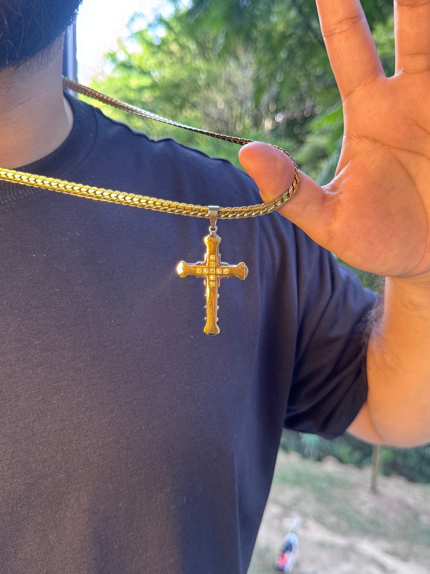 Dije Cruz de Cuadros